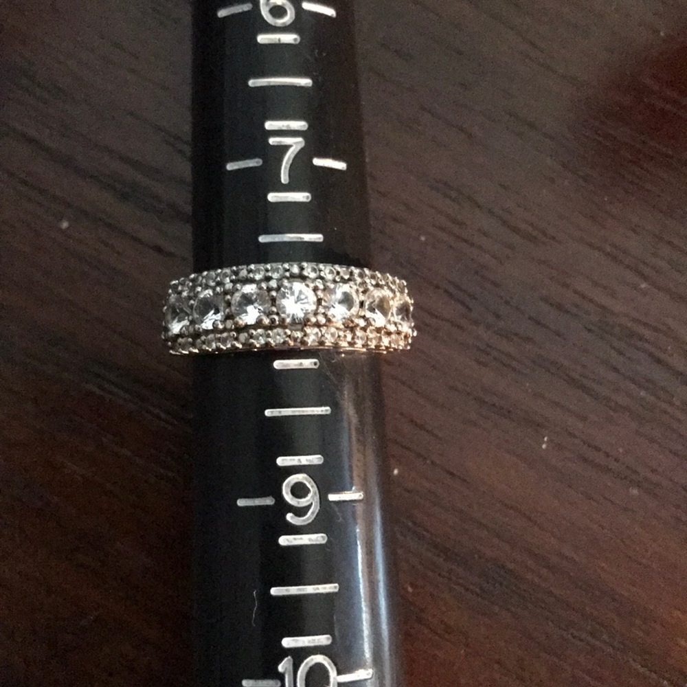 ⚜️Stunning sterling and cz 💎 band 💍